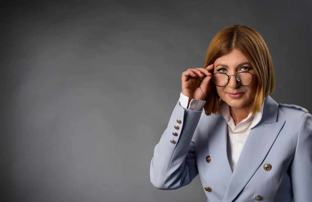 screenshot [www.camelia dracsineanu.ro] featured